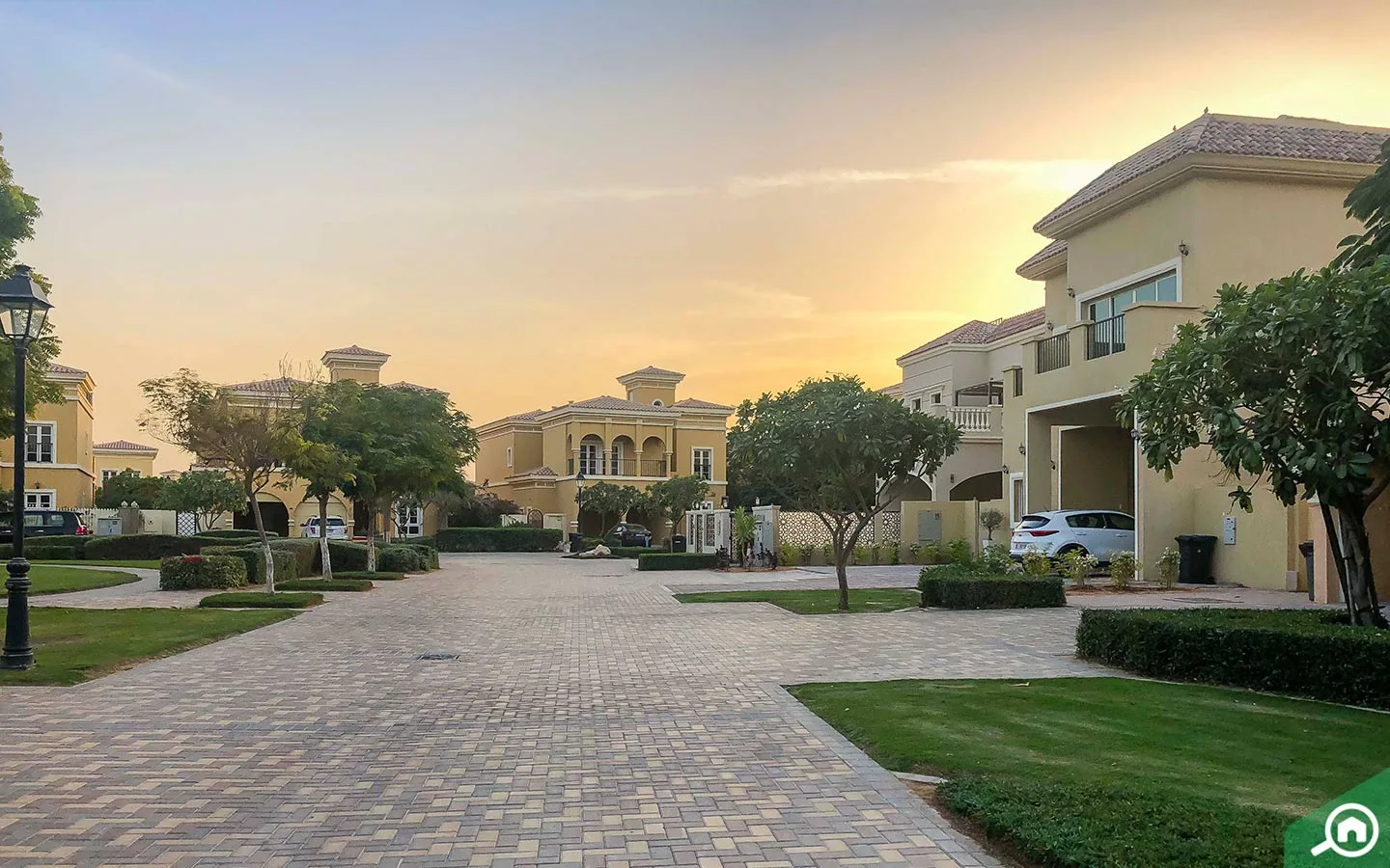 car recovery the villa dubai